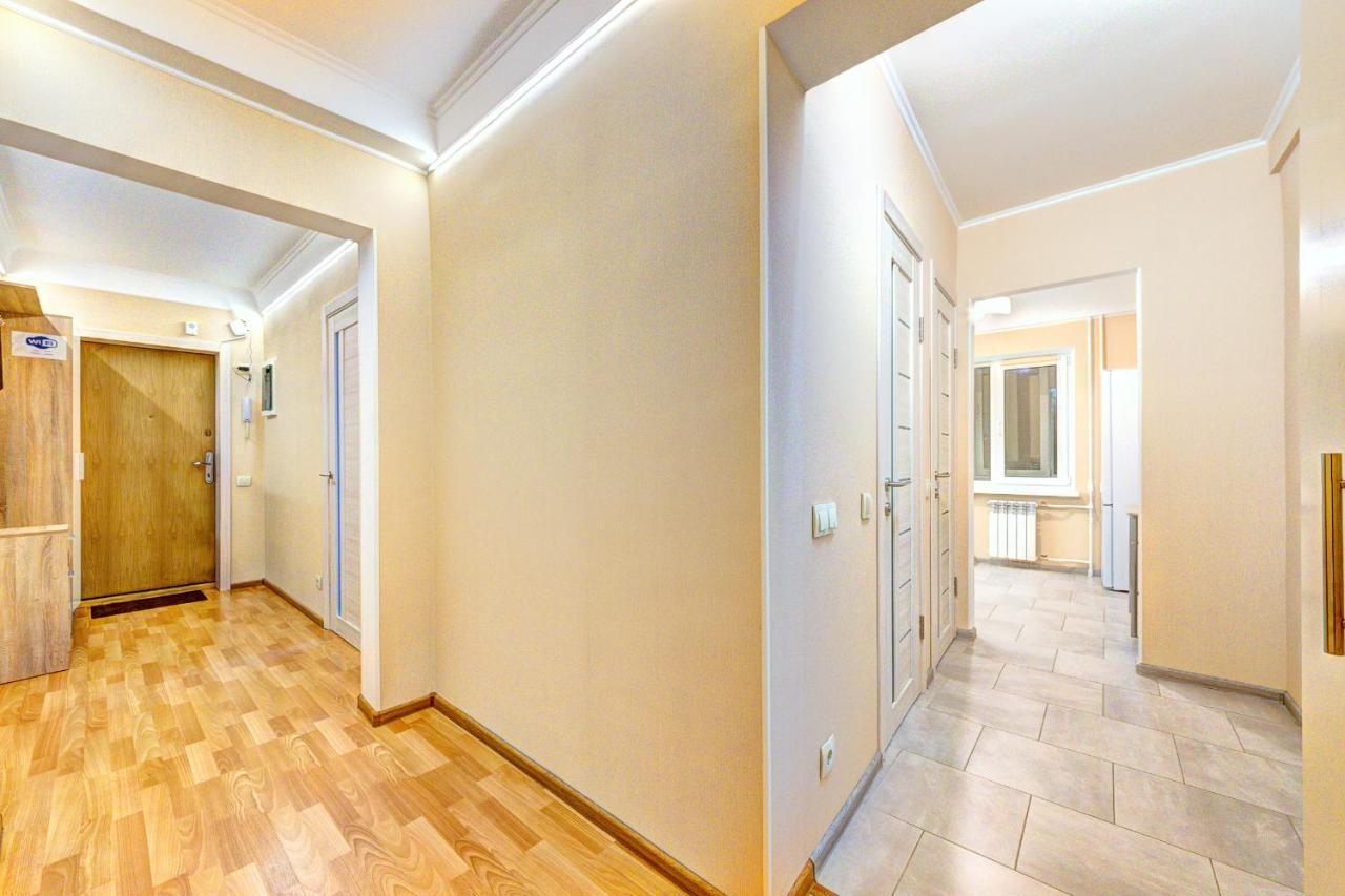 Новая Однокомнатная Квартира Оушен Плаза. Бульвар Дружбы Народов 8А Kiev Exterior foto